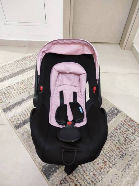 Πολυκαρότσι Kikka Boo Darling 3σε1 με στρωματάκι memory foam και Δώρο Αδιάβροχο Καροτσιού.