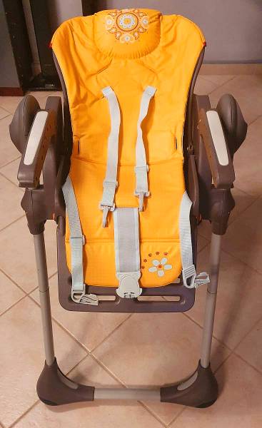 ΚΑΡΟΤΣΙ Peg Perego & ΚΑΡΕΚΛΑΚΙ ΦΑΓΗΤΟΥ Chicco