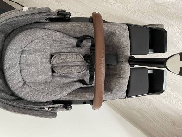 Stokke Xplory V6 Black Melange (grey)