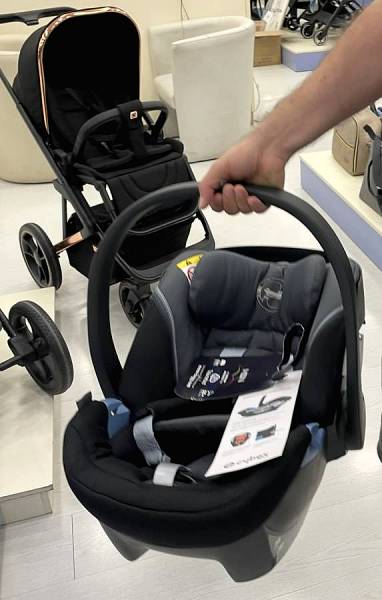 Καρότσι Moon Luxury edition 3 σε 1 + port Bebe + αυγό Cybex Aton 5