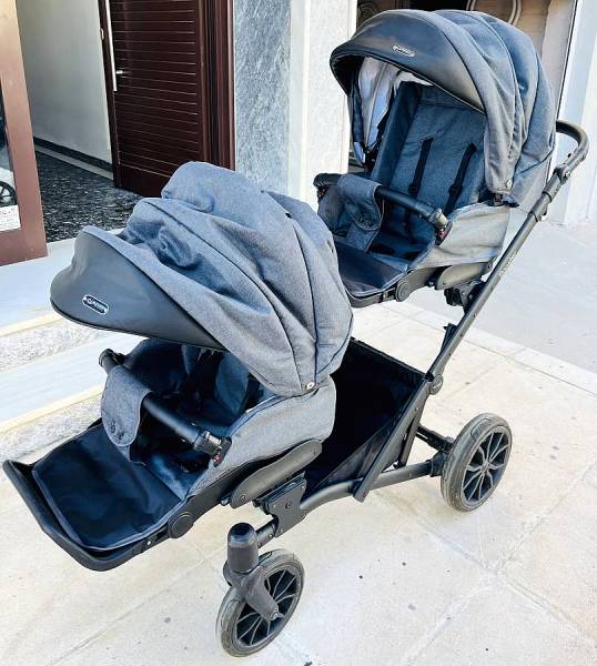 Καροτσάκι διδύμων Kunert Booster